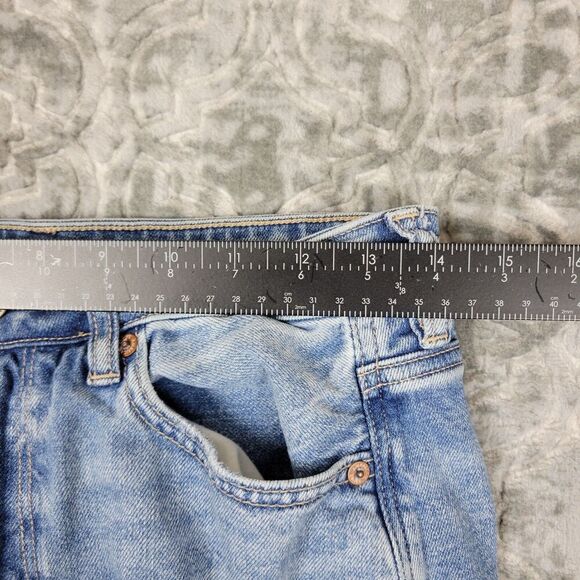 American Eagle Jeans Womens 4 Blue Mom Jean Denim Distressed Light Wash - Picture 12 of 16